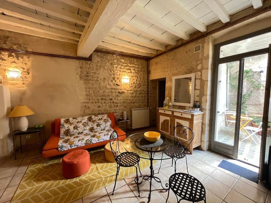 "La Maison Jaune" Arles Centre Terrasse Exterior foto